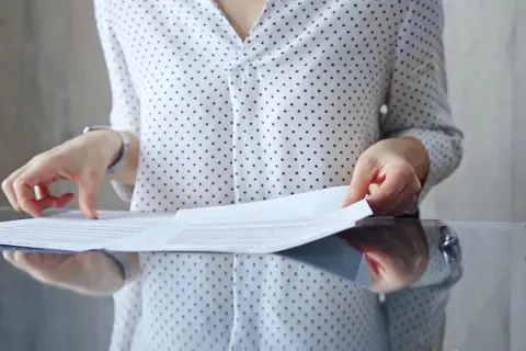 Jak napisać wniosek o odpis wyroku sądowego - uniknij błędów i kosztów