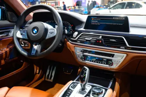 Abonament BMW na podgrzewane fotele - kontrowersje i rezygnacja klientów
