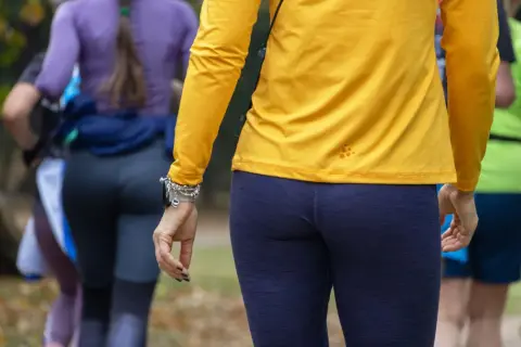 Legginsy jak spodnie? Poznaj zasady i unikaj wpadek!