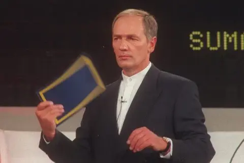 Jak się dostać do Familiady? Sprawdź wymagania i proces aplikacji