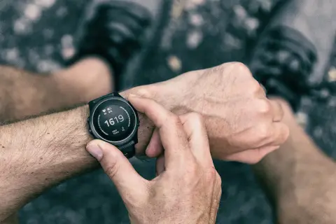Ile kalorii spala się w 20 minut biegania? Sprawdź to teraz!