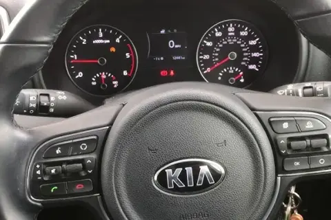 Jak zresetować kontrolkę ciśnienia opon Kia Sportage i uniknąć problemów