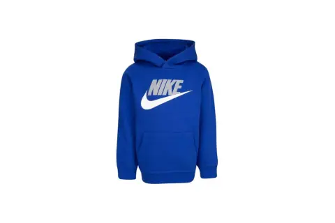 Niebieska bluza z kapturem Nike dla chłopca z białym logo.