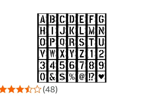 Alphabet et chiffres noirs sur fond blanc, avec la couleur des lettres bien visible. Parfait pour créer des messages personnalisés.
