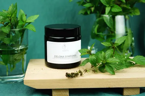 Najlepsze świeczki o zapachu mięty – poznaj wyjątkowe aromaty