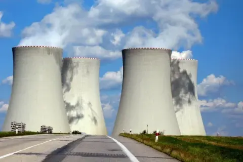 Polska elektrownia atomowa: Czy działa? Kiedy ruszy pierwszy blok?