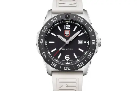Zegarki męskie Luminox - wytrzymałość i styl dla aktywnych mężczyzn