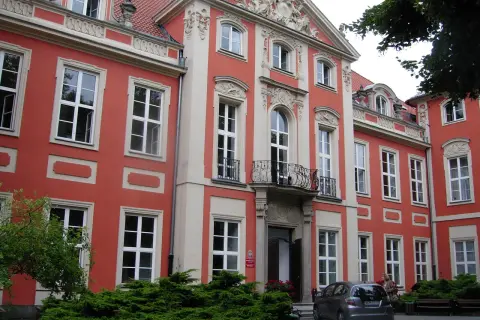 Muzeum Akademii Sztuk Pięknych w Warszawie - Odkryj wyjątkowe zbiory