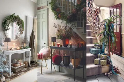 Ideas para decorar recibidor navidad: árbol nevado, guirnaldas en escaleras, coronas y regalos.