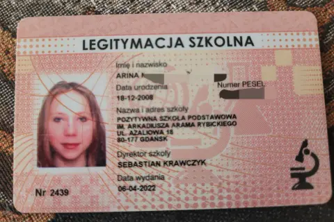 Legitymacja szkolna: Zniżki do 24 lat i po maturze? Wyjaśniamy!