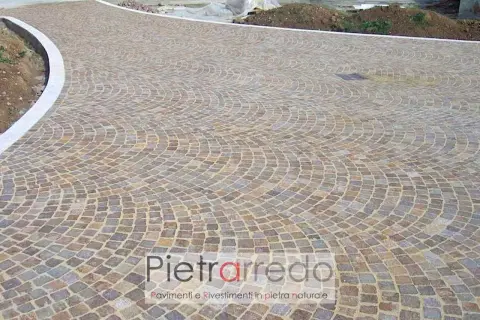 Viali in sampietrini per esterno, prezzi convenienti per pavimentazioni in pietra naturale.