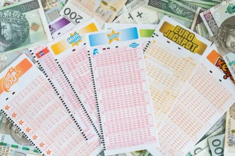 Czy lotto wypłaca całą wygraną czy musisz płacić podatek?