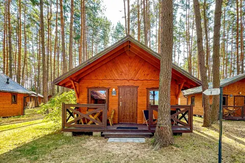 Mazury: Jak wybrać idealny domek nad jeziorem? Pełny przewodnik