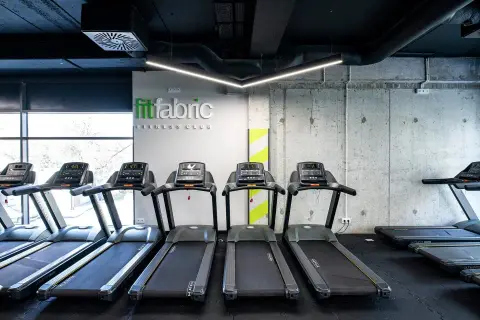 CrossFit Łódź: Jak wybrać najlepszy box? Ceny, oferty i porady