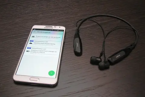 Jak zresetować słuchawkę bluetooth i rozwiązać problemy z łącznością