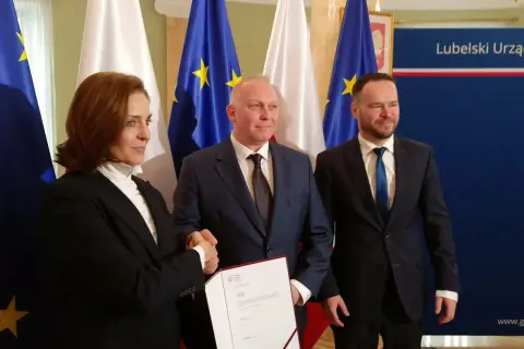 Kto jest kuratorem oświaty w Lublinie? Poznaj jego rolę i doświadczenie