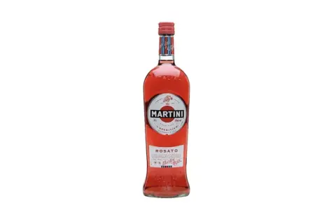 Jak przygotować idealny martini rose drink – przepis i porady
