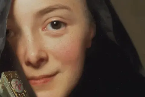 En målning av Sofia Magdalena med en svart slöja och en utsmyckad fläkt.