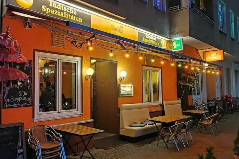Indisches Restaurant & Café: Curry, Kaffee & Cocktails erleben