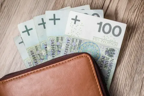 Zajęcia komornicze z zasiłku chorobowego – ile możesz stracić?