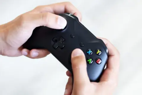 Jak podłączyć pada Xbox 360 do PC - proste sposoby i porady