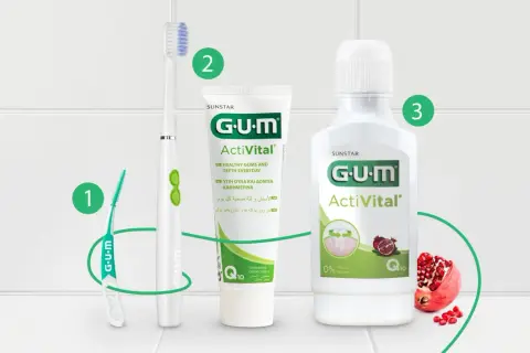Zestaw do higieny jamy ustnej GUM Activital: szczoteczka, pasta i płyn. To znaczy dbanie o zdrowe dziąsła i zęby każdego dnia.