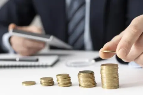 Jakie oprocentowanie ma Provident? Poznaj ukryte koszty pożyczek