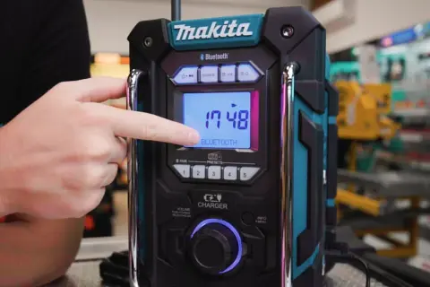 Radio Makita Bluetooth: Szybkie parowanie i rozwiązywanie problemów