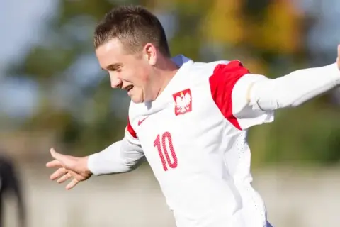 Ile zarabia Piotr Zieliński? Zaskakujące fakty o jego wynagrodzeniu
