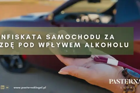 Konfiskata samochodu za jazdę pod wpływem alkoholu. Kluczyki w dłoni, symbol utraty pojazdu.