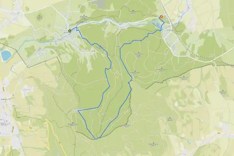 Mapa turystyczna Gór Opawskich z zaznaczoną trasą pieszą. Widoczne szczyty: Biskupia Kupa (889 m), Velká Stříbrná (786 m).