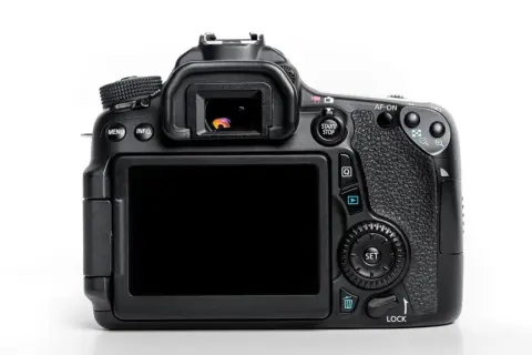Co zrobić gdy aparat fotograficzny nie chce się włączyć – najczęstsze przyczyny i rozwiązania