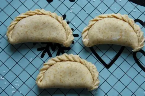 Przepis na ciasto na pierogi bezglutenowe, które zachwyci smakiem