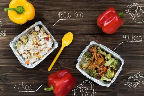 Dieta 1000 kcal: Czy warto? Zobacz, jak wygląda i co ryzykujesz