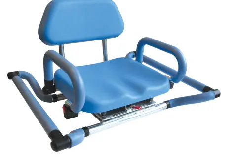 Siège de bain pivotant bleu avec accoudoirs et dossier, conçu pour faciliter l'accès à la douche. Ce siège de bain pivotant remboursé par sécu offre sécurité et confort.