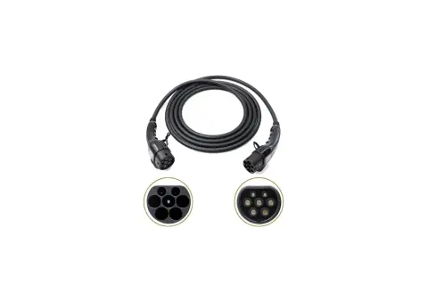 Kabel do ładowania EV z wtyczkami typu 2 i gniazdami.