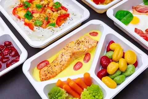 Catering dietetyczny czy warto? Odkryj prawdę o diecie pudełkowej