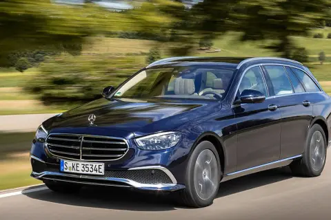 Mercedes E-Klasa Kombi - Dlaczego warto zainwestować w ten model?