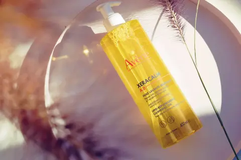 Avene XeraCalm balsam czy krem – co wybrać dla wrażliwej skóry?