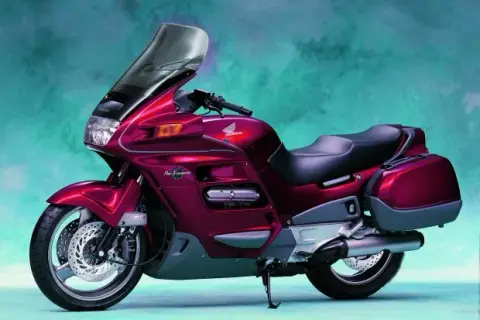 Honda ST 1100: Czy warto kupić? Przewodnik i typowe usterki