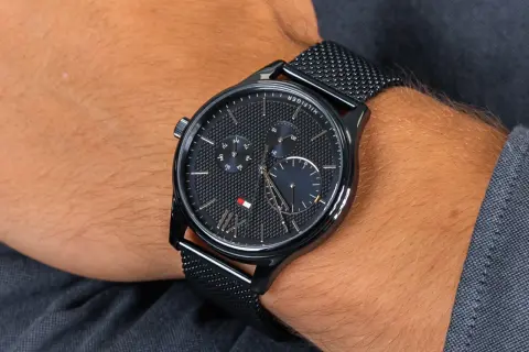 Męskie zegarki Tommy Hilfiger: Wybierz styl i jakość w dobrej cenie!