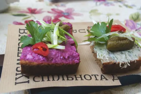 Karłów gdzie zjeść? Odkryj najlepsze restauracje i lokalne smaki
