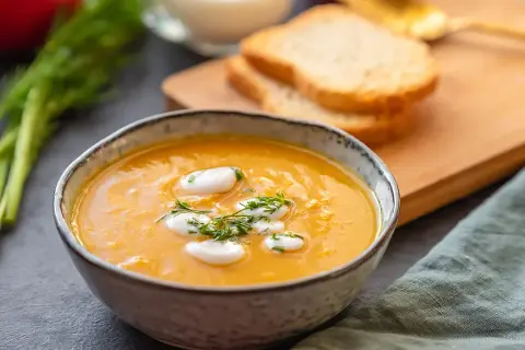 Soupe de légumes sans pommes de terre : Recettes et astuces veloutées