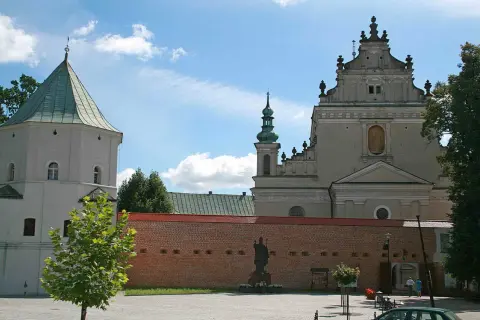 Sanktuarium w Leżajsku: historia, cuda i tajemnice pielgrzymów