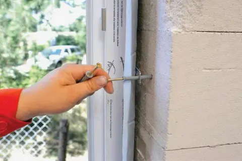 Jak montować okna PCV - uniknij najczęstszych błędów przy instalacji