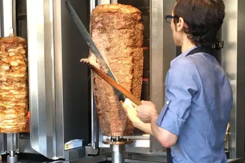 Z jakiego kraju pochodzi kebab? Turcja czy Niemcy poznaj historię