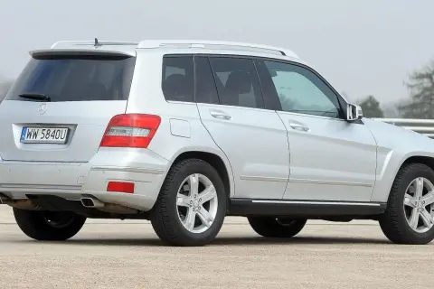 Mercedes GLK jaki silnik wybrać, aby uniknąć kosztownych napraw?