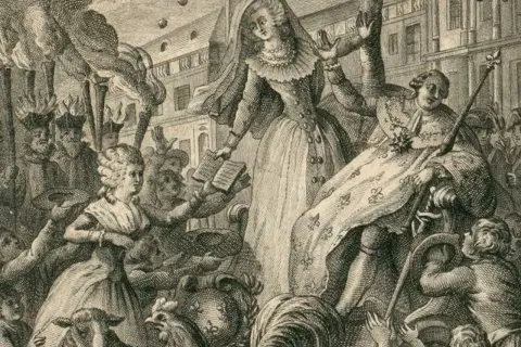 Une scène allégorique avec une femme voilée tenant un livre, rappelant l'esprit de Olympe de Gouges. Des torches et une foule animée entourent la scène.
