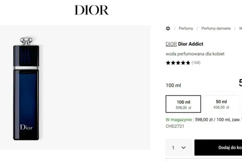 Elegancka, ciemnoniebieska butelka Dior Addict perfumy, woda perfumowana dla kobiet, prezentowana na białym tle.
