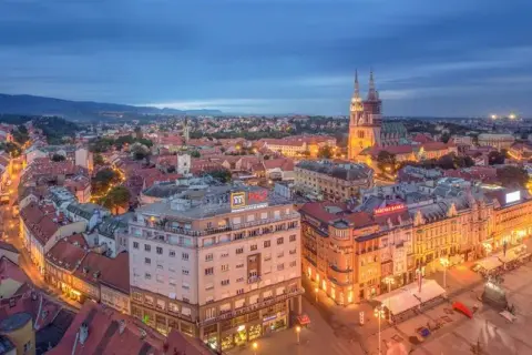 Zagrzeb atrakcje: Odkryj najpiękniejsze miejsca w stolicy Chorwacji